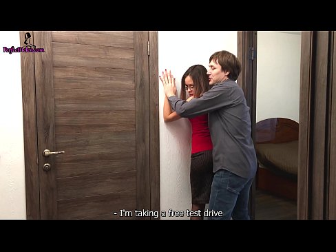 ❤️ Sexy Realtor E fa'a'ono'o I lana Pusi ma Fuga A'o Fa'atauina Lona Fale - Krempai ️ Fucking ﹏